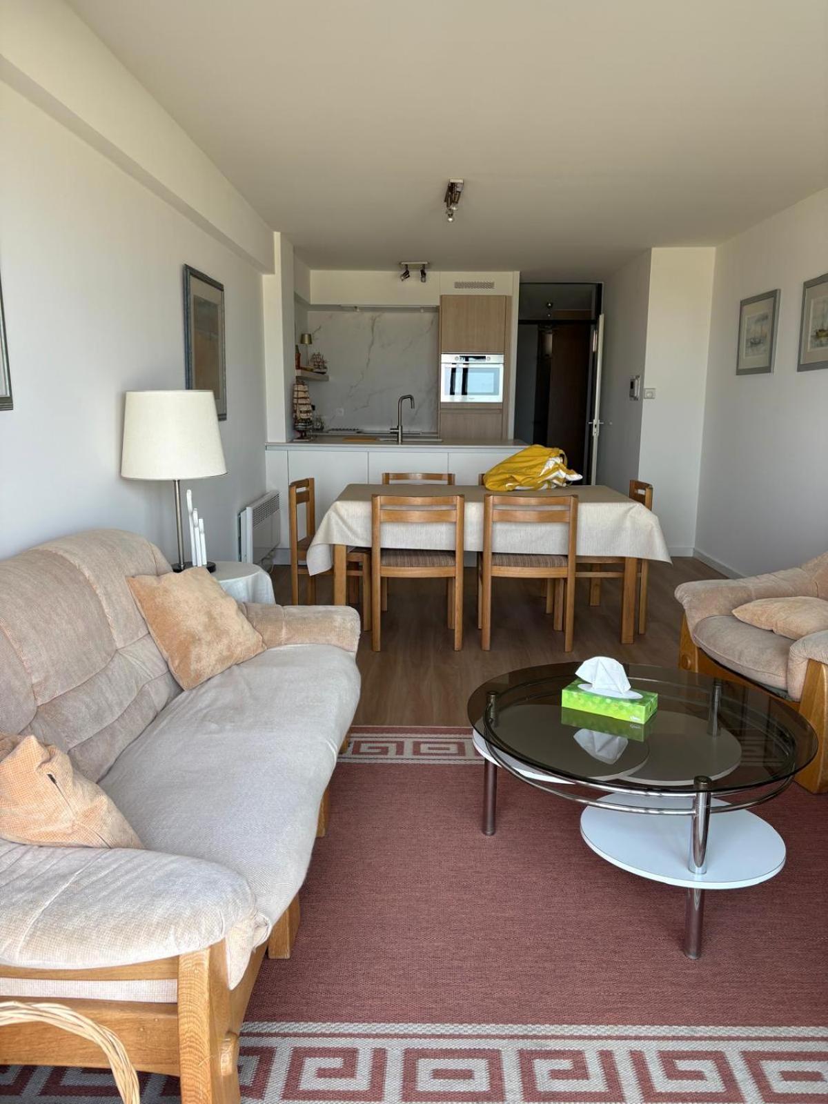 מידלקרק Seagull, Ruim En Volledig Vernieuwd Appartement Met Zeezicht In Westende מראה חיצוני תמונה